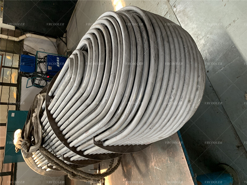 U-tube Heat Exchanger in Petroleum Refining.jpg U-tube Heat Exchanger in Petroleum Refining.jpg