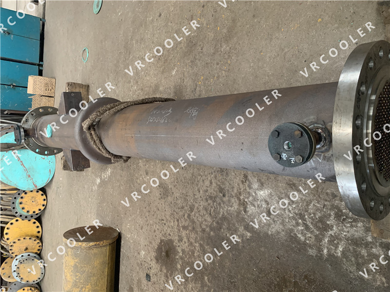 Shell and Tube Heat Exchanger for Oil Refinery.jpg Shell and Tube Heat Exchanger for Oil Refinery.jpg