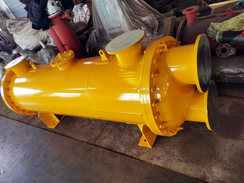 Shell Tube Heat Exchanger for Generator Cooling System