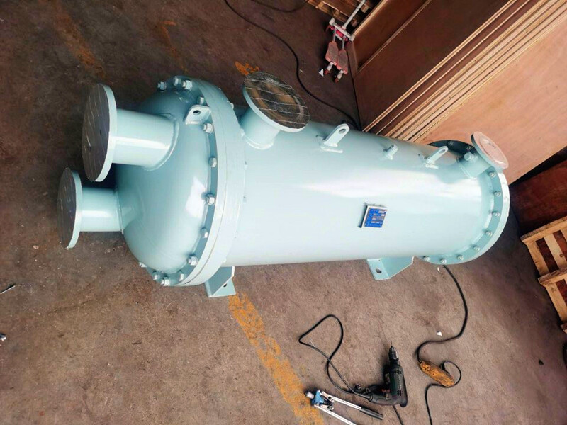 Atmospheric Condenser in Marine Industry