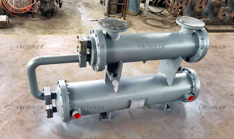What types of shell-and-tube evaporators are used in chillers?