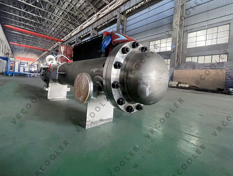 Shell and Tube Heat Exchanger (15).jpg Shell and Tube Heat Exchanger (15).jpg