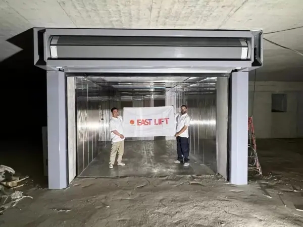 Telescopic Spider Lift