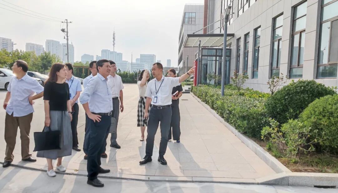 市工信局、市卫健委到立菲医疗器械创新园调研