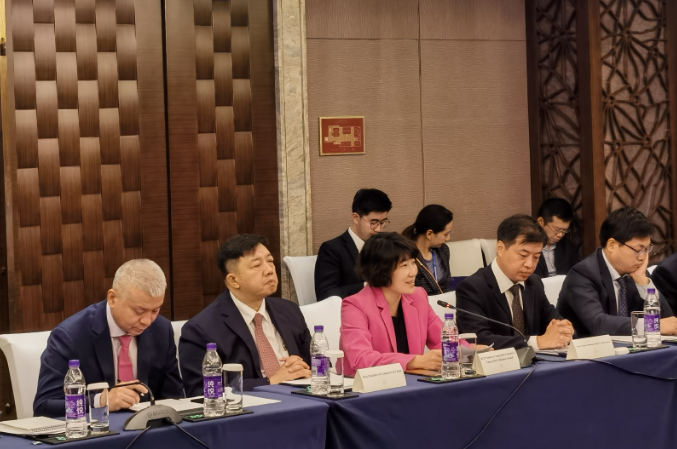 泰国—中国商务合作圆桌论坛在京召开