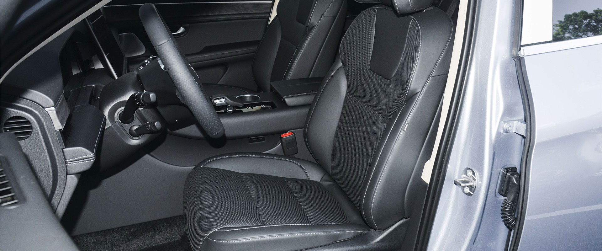 问界M5-(18).jpg 问界M5-(18).jpg