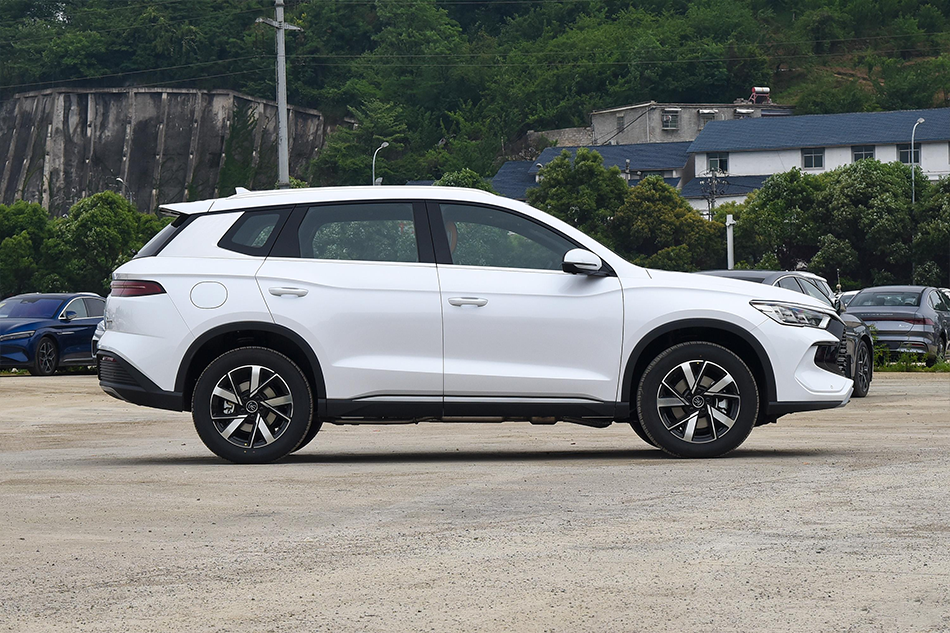 BYD Song Pro Новая энергия