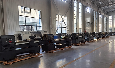 Maintenance operations of CNC lathe mechanical components