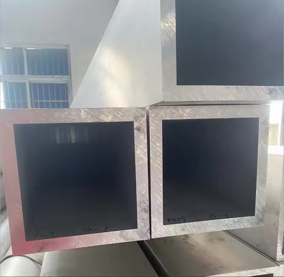 Aluminum square tube