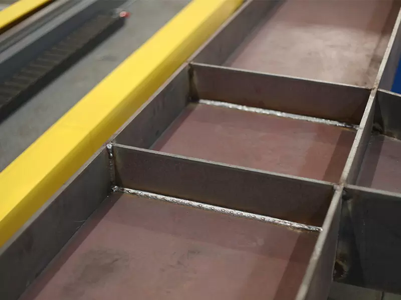 Ground Rail Type Welding Robot 
