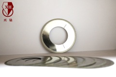 алмазный шлифовальный круг в форме пилы