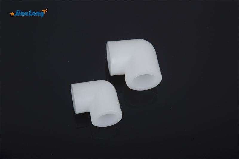 Локоть 90 градусов