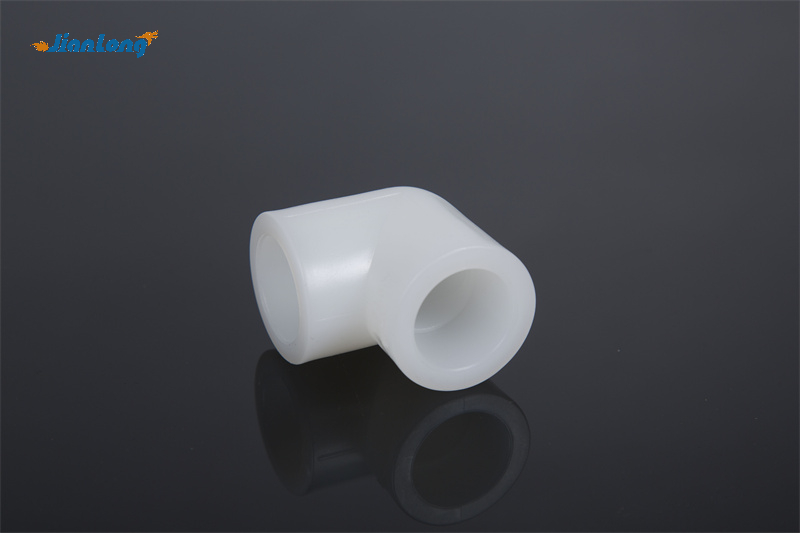 Локоть 90 градусов