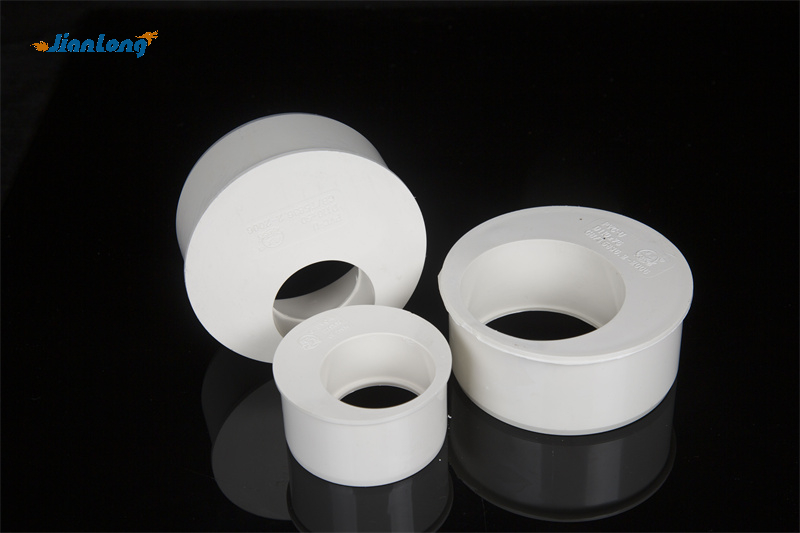 Пластиковые изделия Фитинги для труб из ПВХ