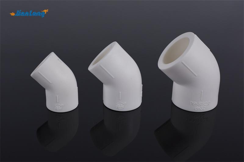 Колено 45 градусов Колено 45 градусов