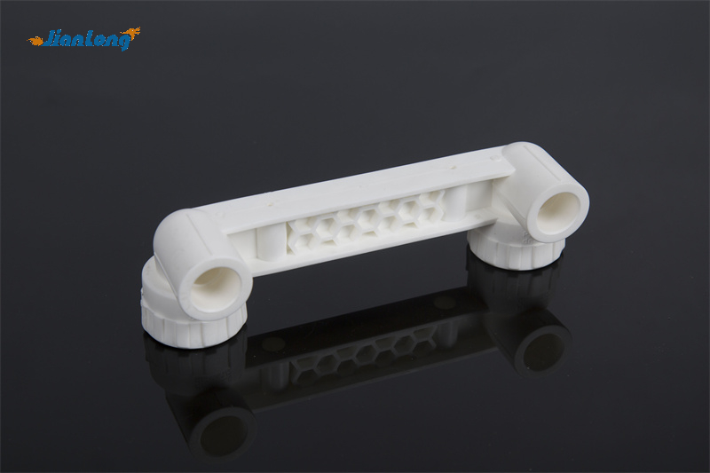 Фитинги для труб с двойным коленом из PPR Фитинги для труб с двойным коленом из PPR