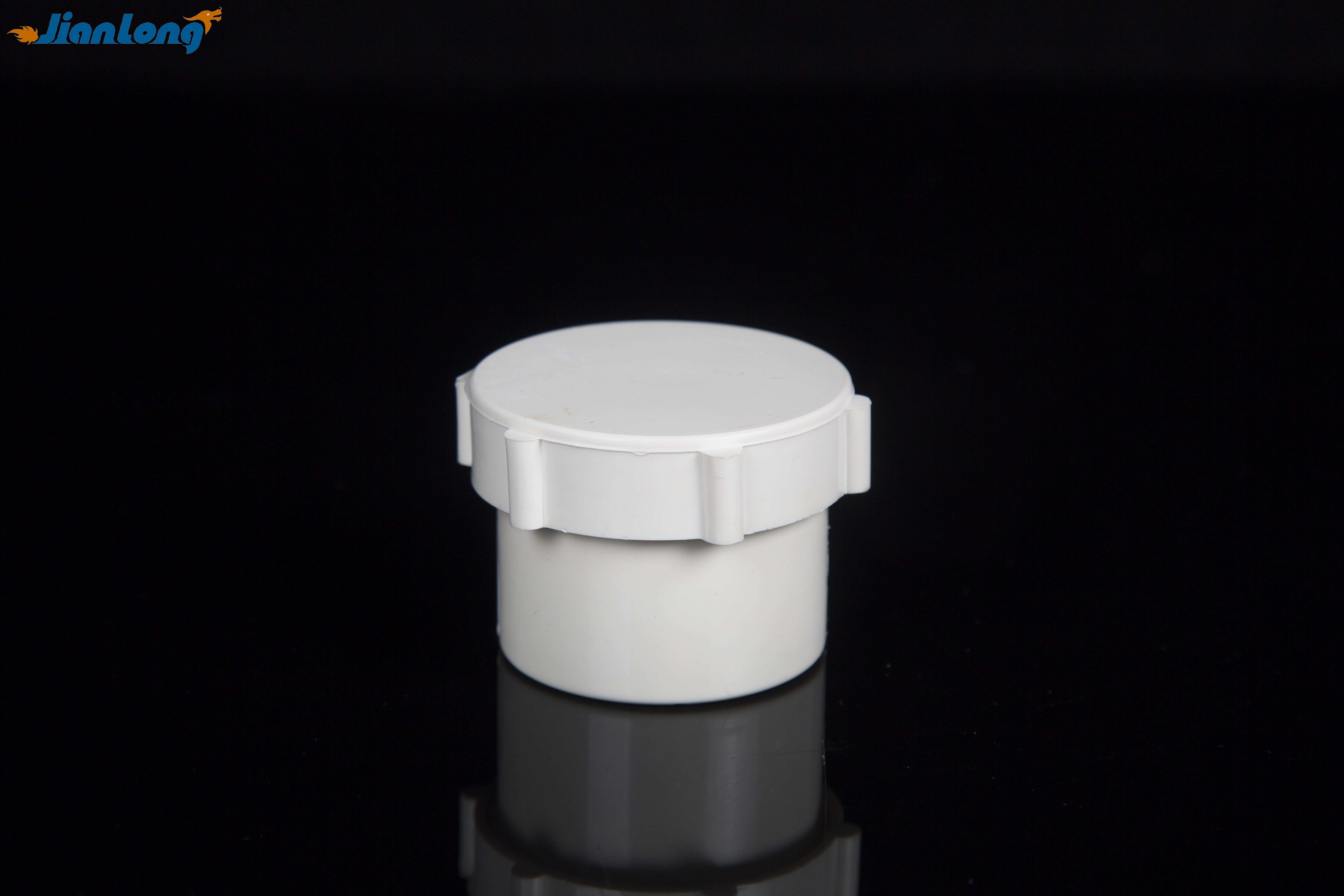 Порт для очистки труб