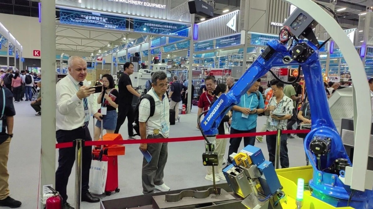 微信图片_20241019130552.jpg 微信图片_20241019130552.jpg