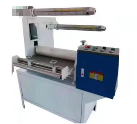 Машина для изготовления автомобильных номерных знаков с одним слоем алюминия. Линия по производству полуфабрикатов для тиснения и автоматическая машина для штамповки номерных знаков.