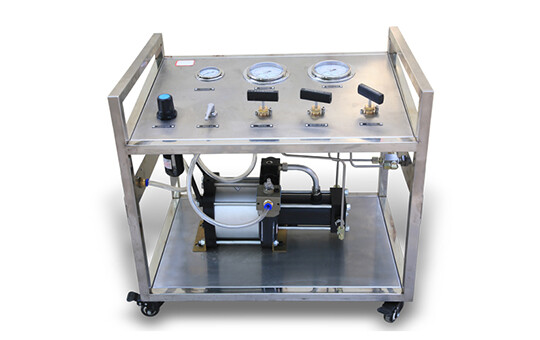 Caraterísticas da pequena máquina de ensaio hidráulico Caraterísticas da pequena máquina de ensaio hidráulico