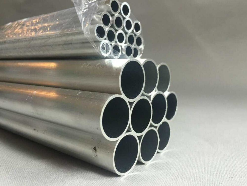 Tubo de aluminio
