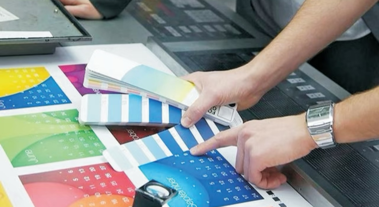 RGB与CMYK：购买UV打印机前必须了解的知识