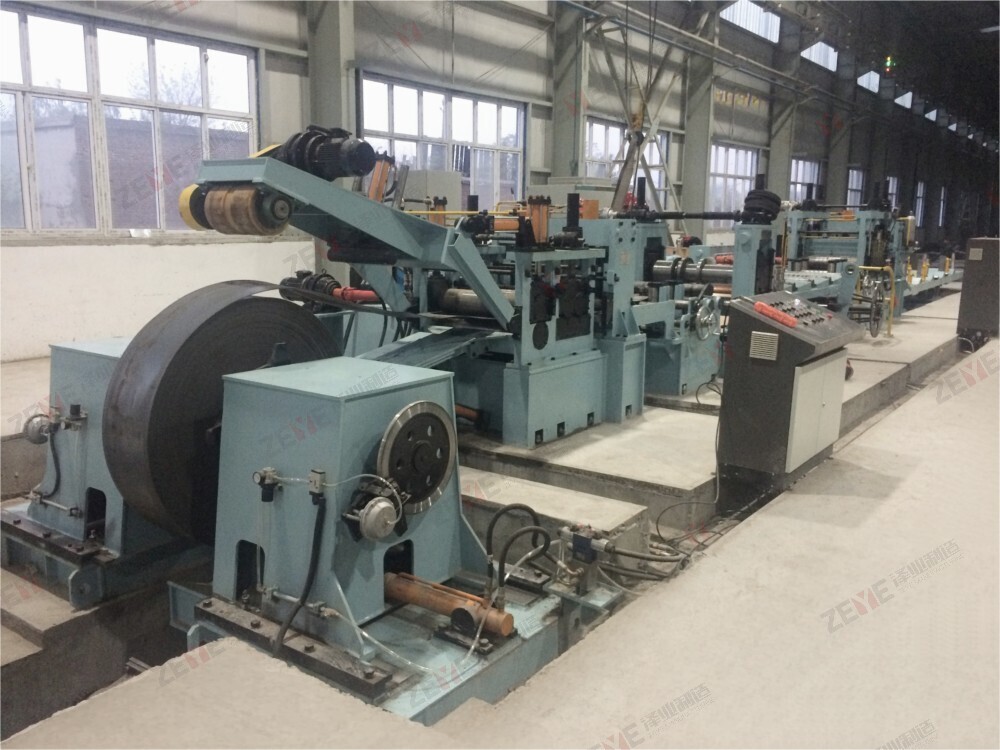 Линия для производства композитных материалов с продольной резкой и перемоткой