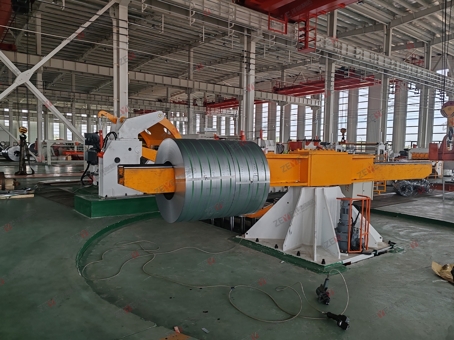 Линия продольной резки металла 0,5-3 мм x 1650 мм с двойными ножами