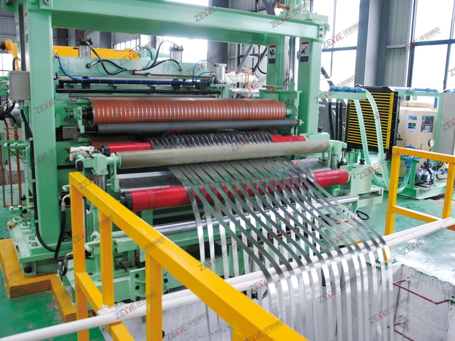 Линия продольной резки для легкого калибра