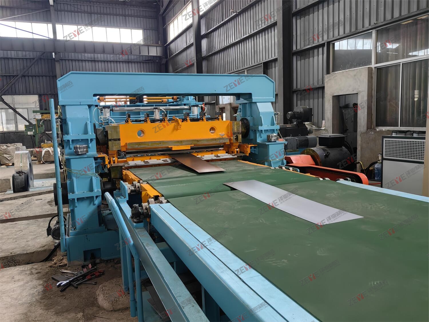 Роторные ножницы / летучие ножницы