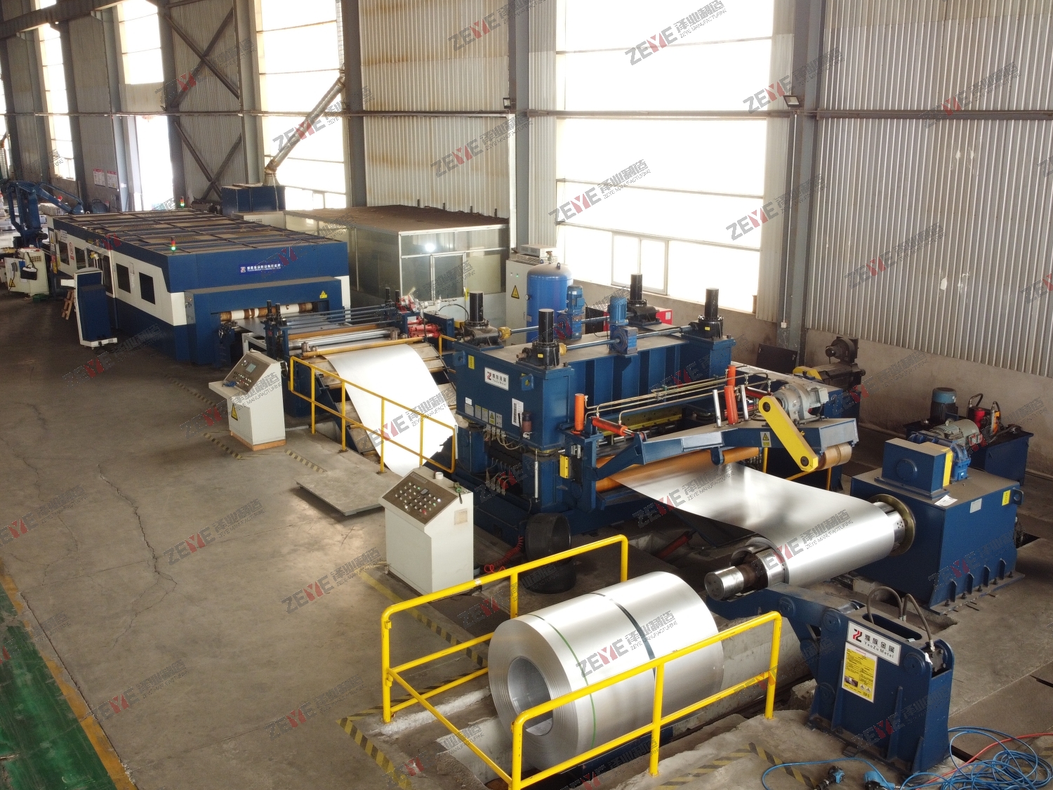 Серво-подающая лазерная режущая линия