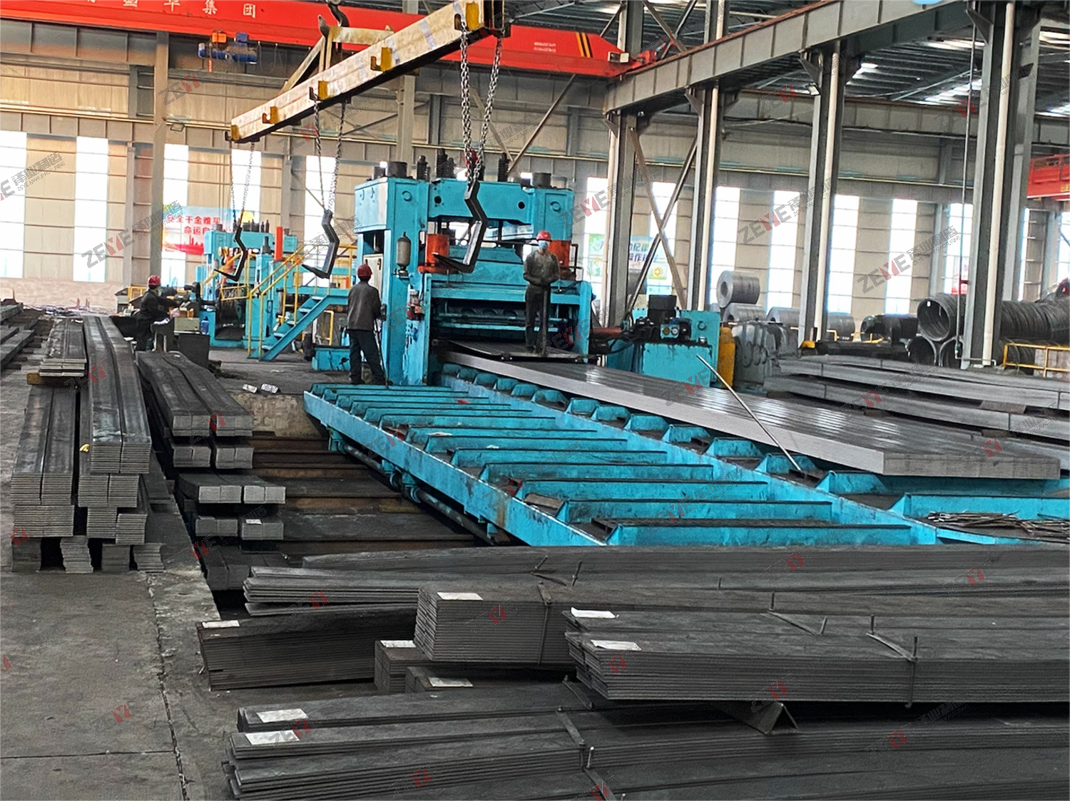 Линия для производства композитных материалов с продольной резкой и перемоткой