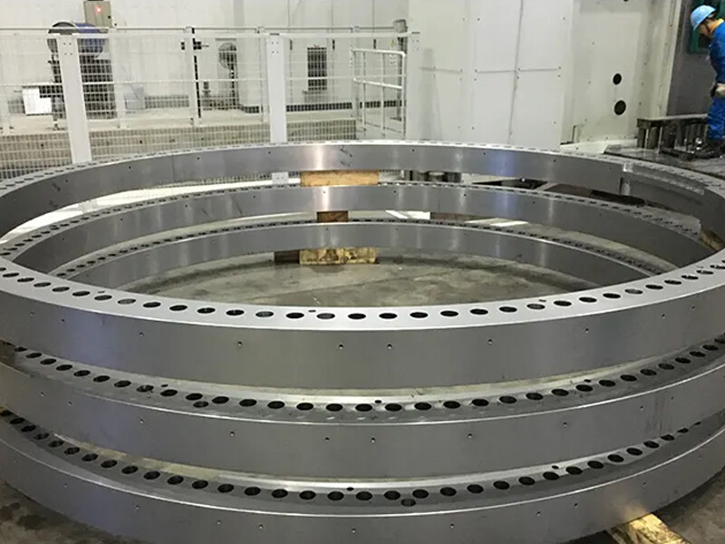 Brida ordinaria grande en blanco