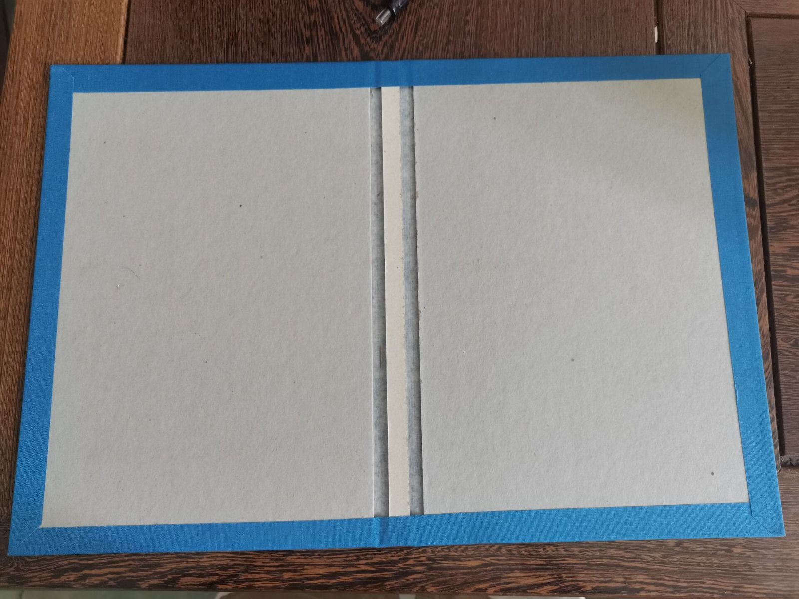 Автоматическая машина для изготовления коробок