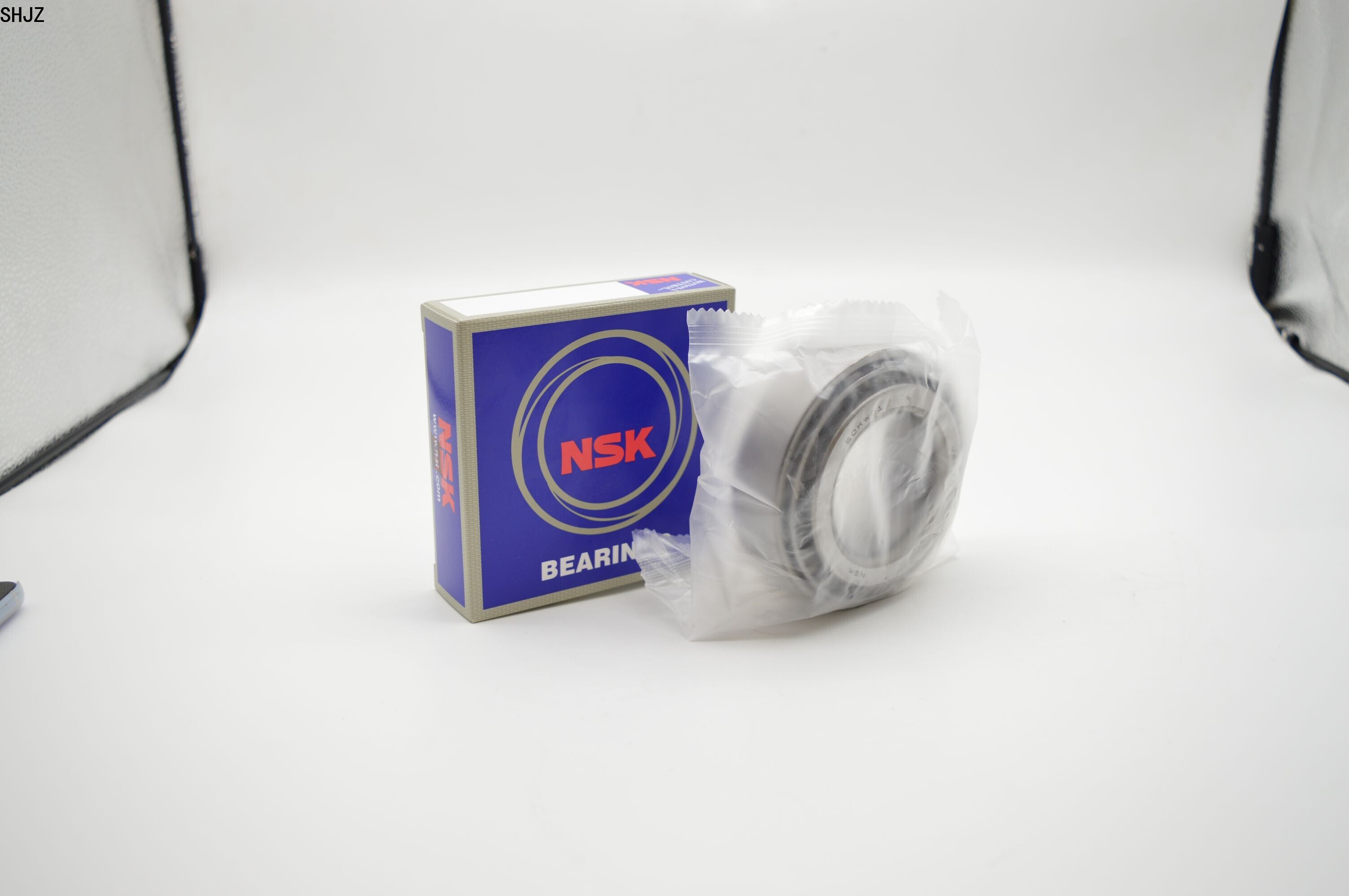 NSK 圆锥滚子轴承 50KW01 50*93.264*30.162mm