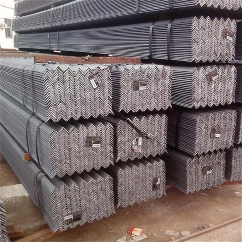 S235JR Уголок стальной