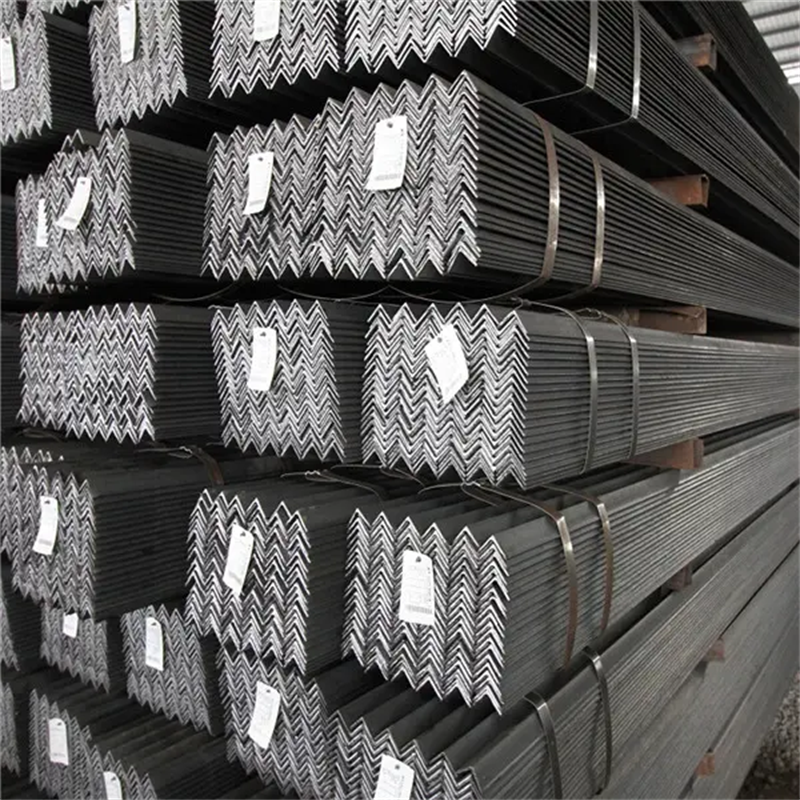 S235JR Уголок стальной