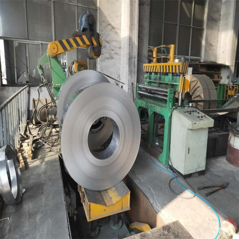 Рулон нержавеющей стали 304L