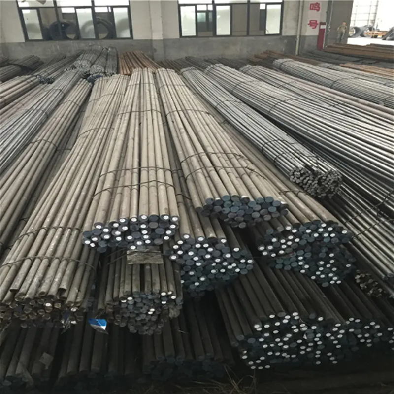Круглые прутки из углеродистой стали S275jr