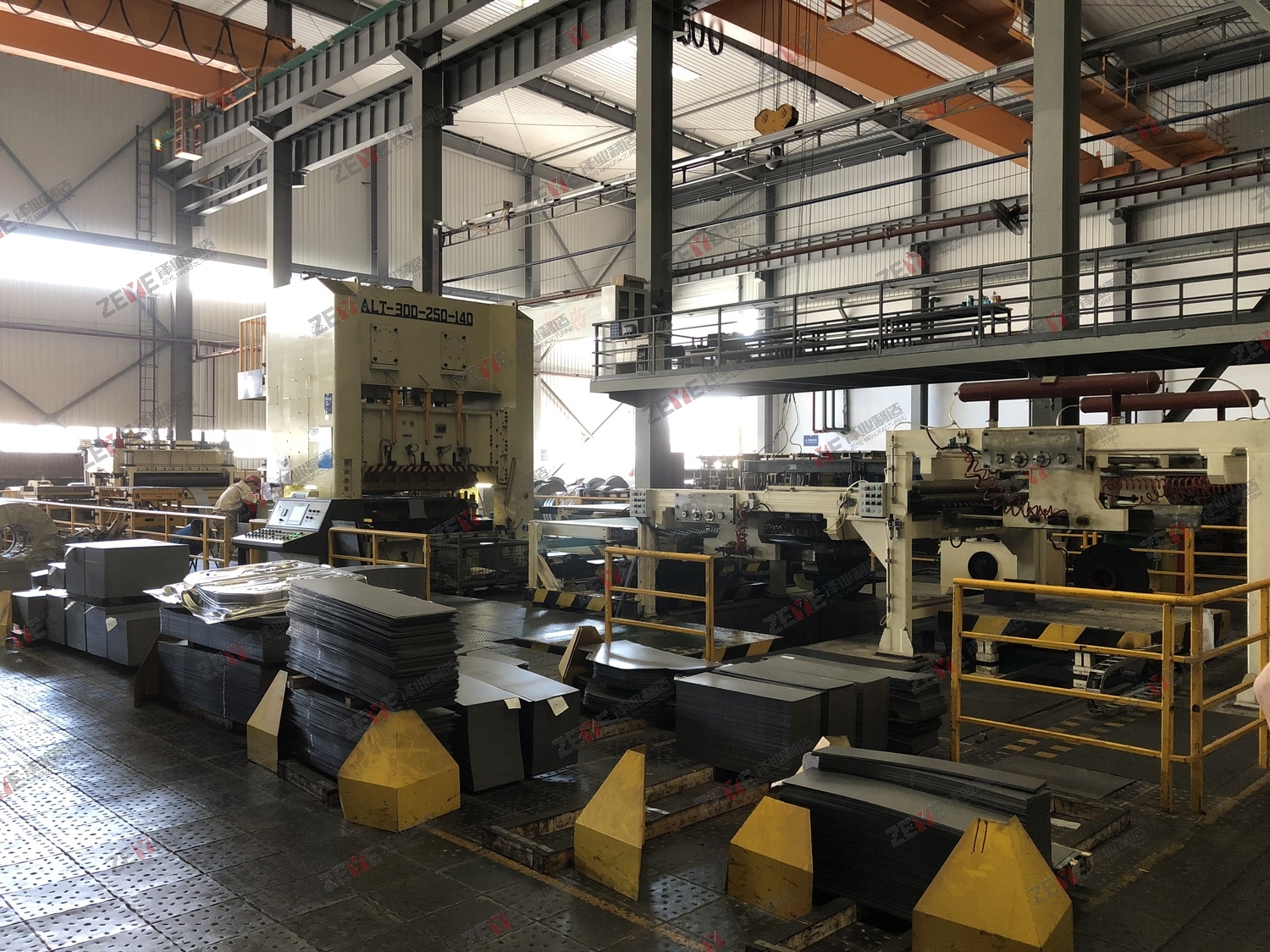 Línea de corte de punzonado