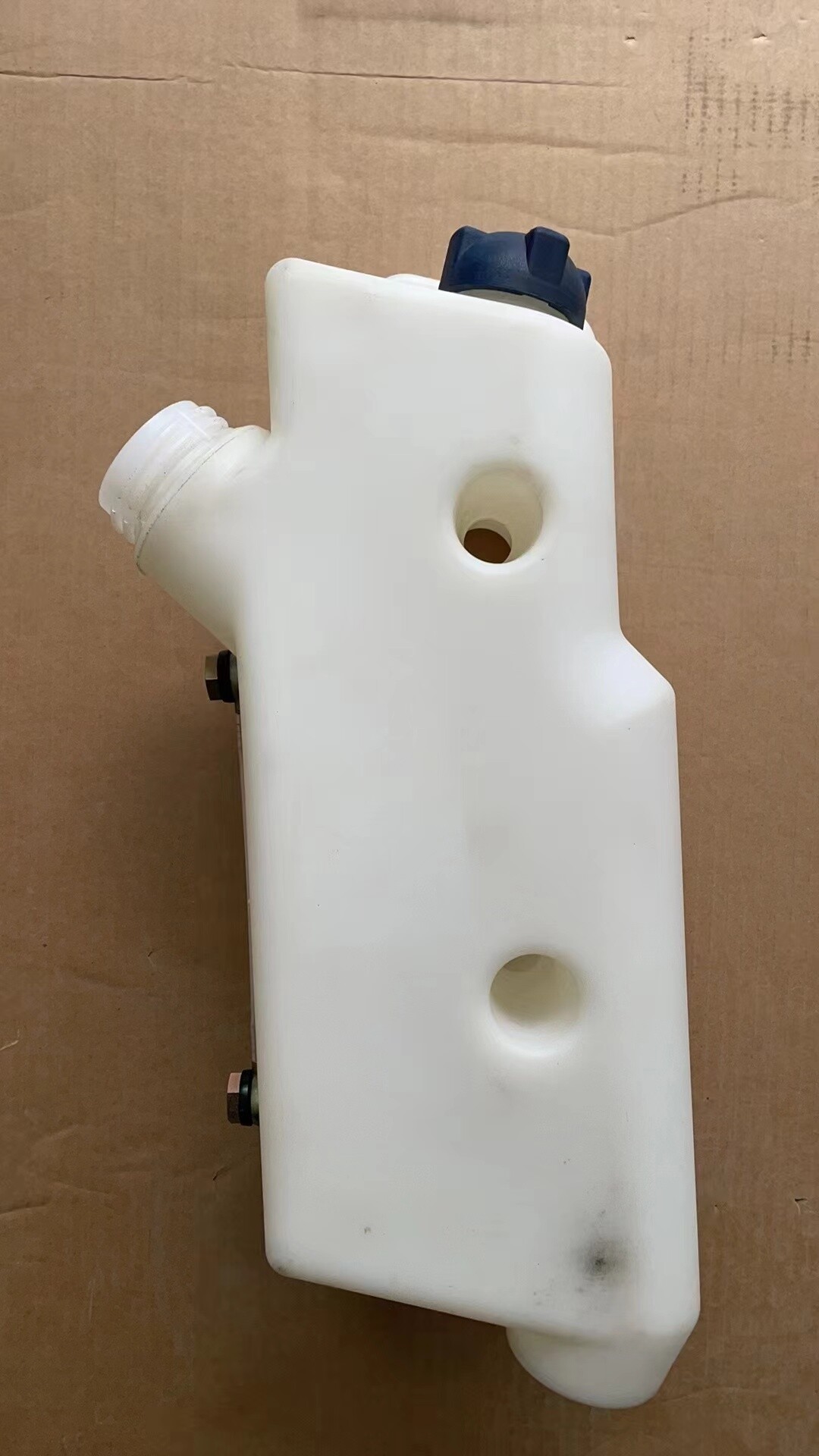 Rodillo compactador Bomag BW211D 06550084 Tanque de agua original 