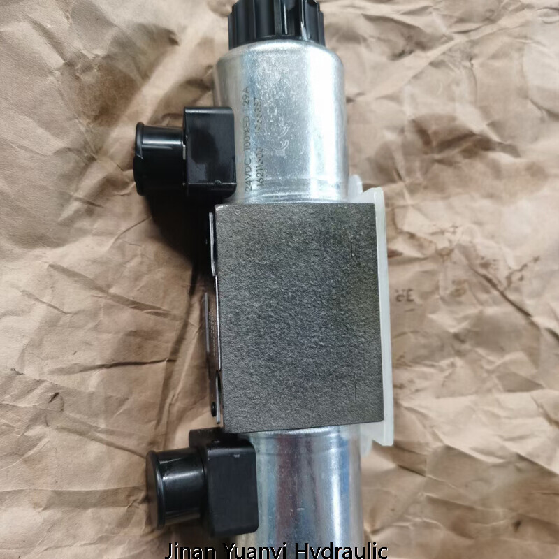 2040533 12V CAT Máquina de Construcción Piezas de repuesto Válvula Solenoide