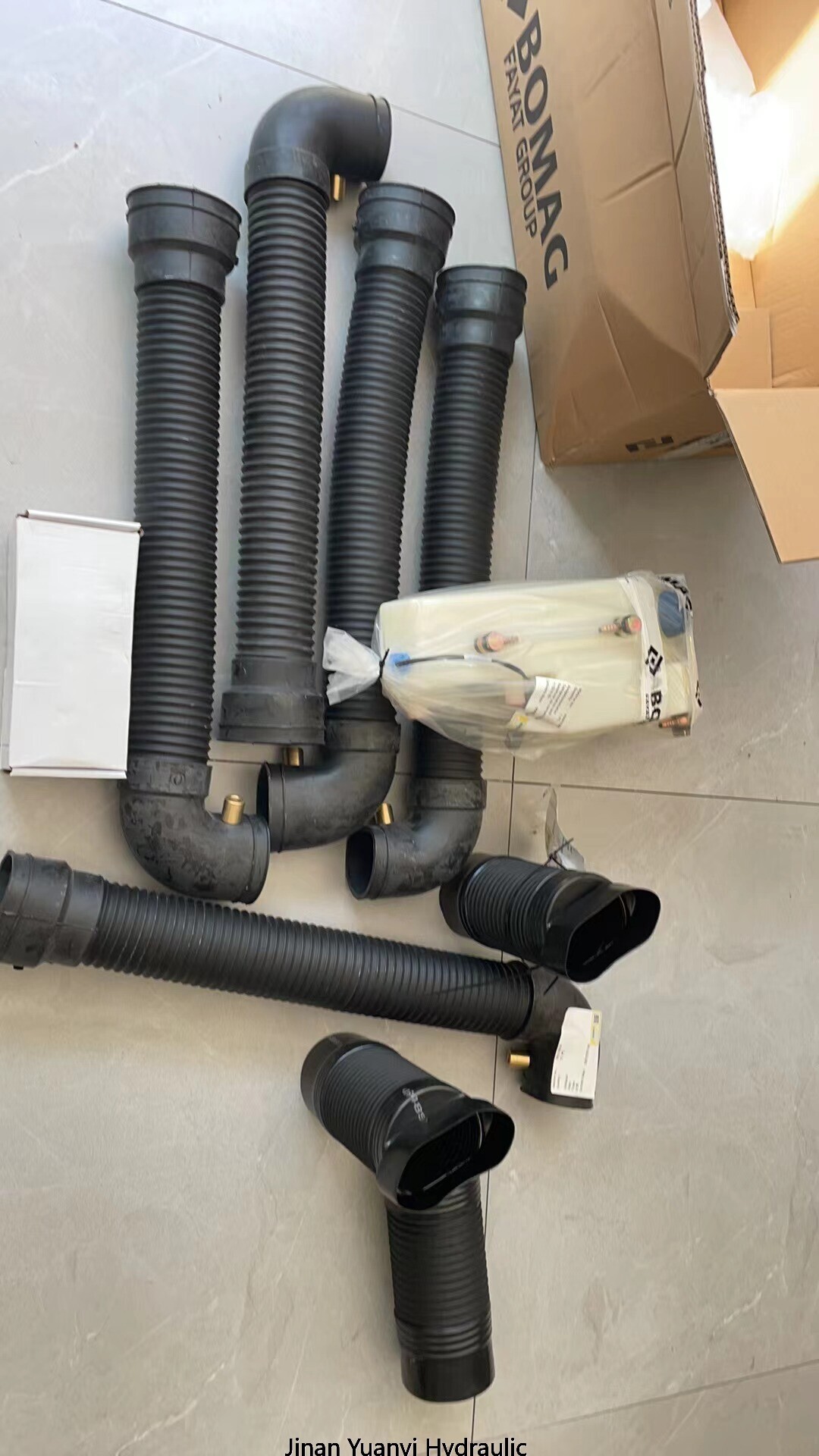 Bomag Road Roller Piezas de repuesto Manguera 58220201 Tubo