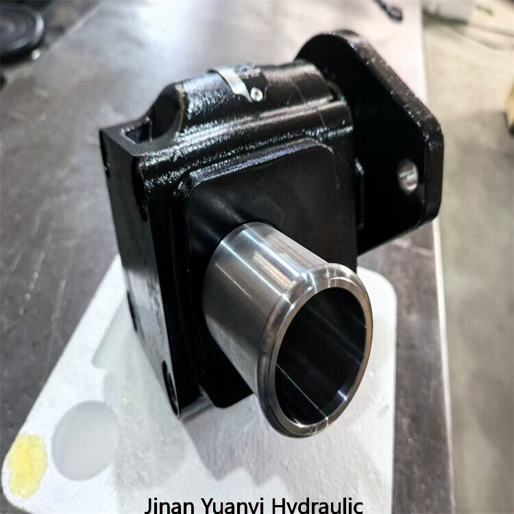 Bomba hidráulica de engranajes AT179792 para pala cargadora Cate