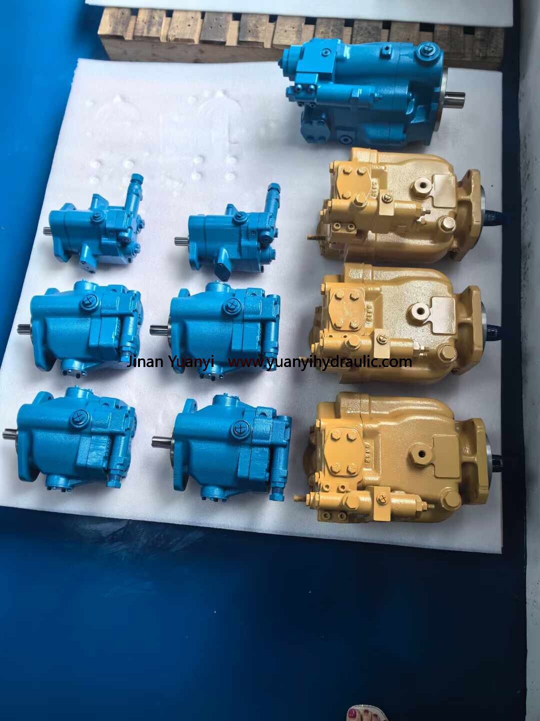 Bomba de pistón Parker Serie PV10, Bomba hidráulica de pistón axial de caudal variable PV15-2R1D-L00