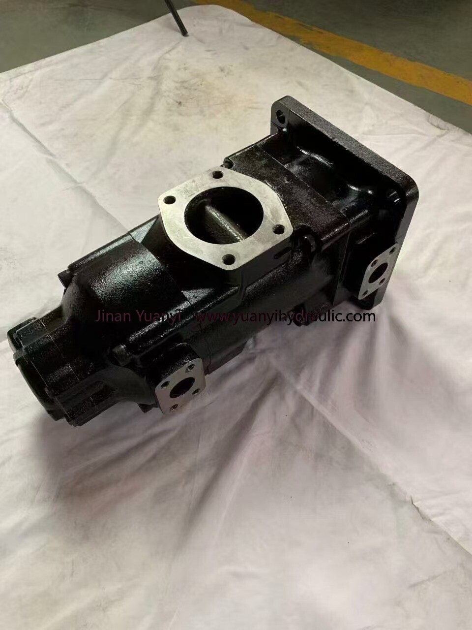 Bomba hidráulica de paletas serie T67CBAS T67BBW