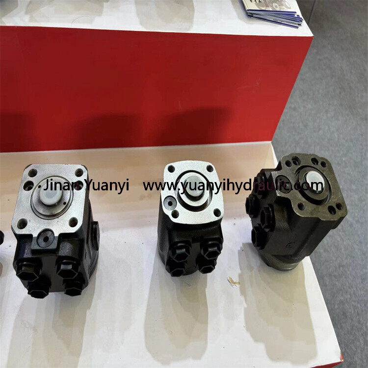 101/101S-315 101/101S-500 BZZ400 BZZ500 Unidad de dirección