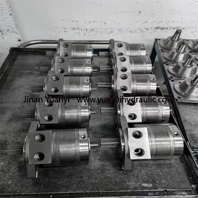 Motor Hidráulico de la Serie TG 55043704 780-0470-000-031 55098207 TG0475L440HA Motor Orbital