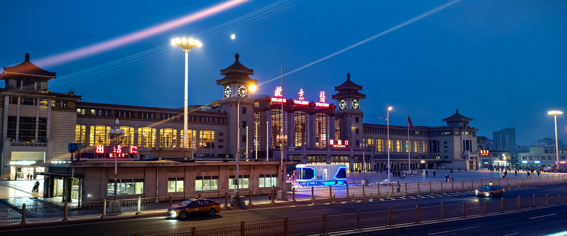 Second SUNINN V7 Unit Successfully Installed at Beijing Railway Station