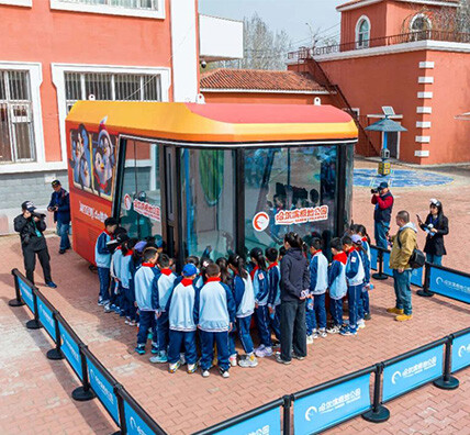 SUNINN V3 Capsule House, designed as an animal temporary living and exhibition space